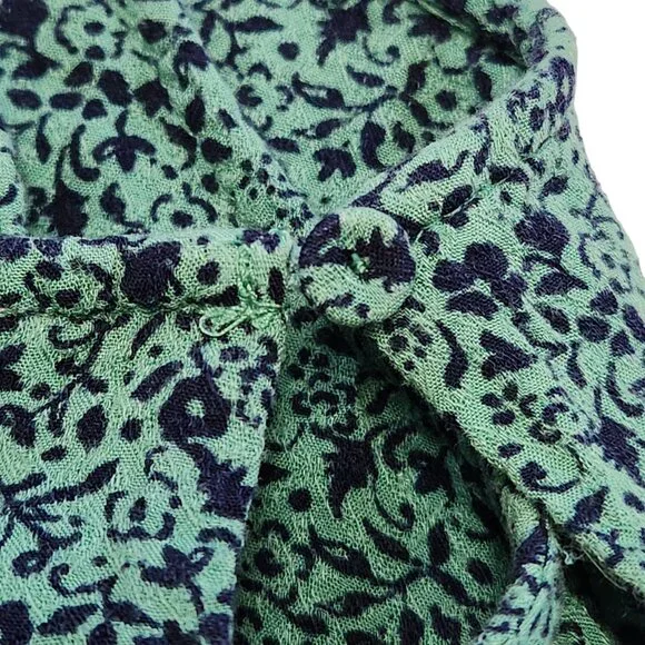 DR2 Green with Navy & Yellow Print Short Sleeved Pullover Blouse Size M - Picture 7 of 12